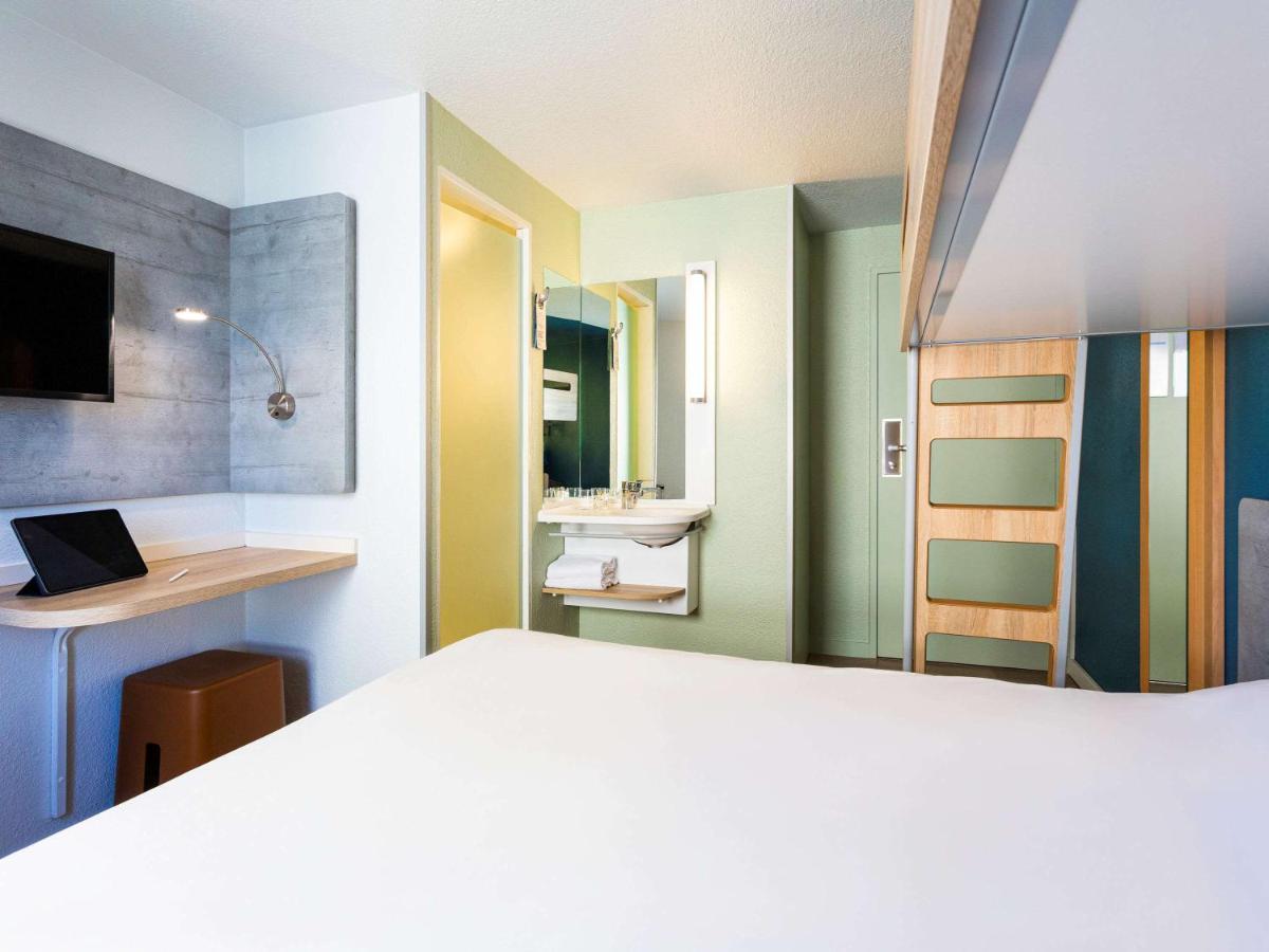 Ibis Budget Rueil Malmaison Екстериор снимка