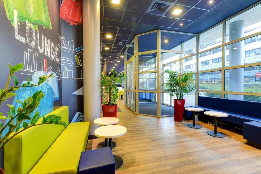 Ibis Budget Rueil Malmaison Екстериор снимка